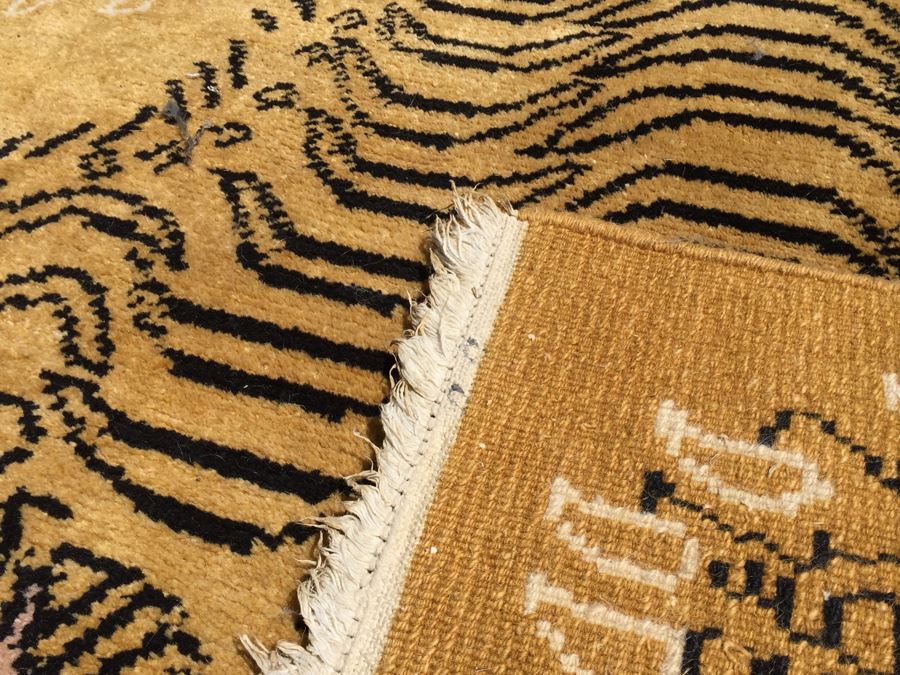 Hand Knotted Wool Tiger Rug 7' X 4.5' [Photo 18]