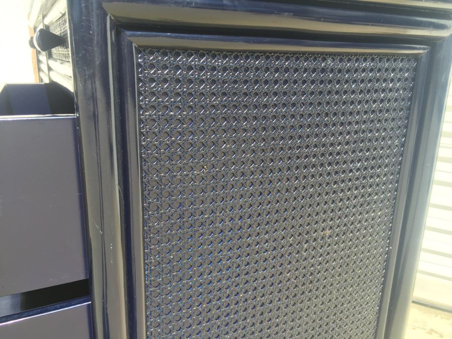 Navy Blue Baby Changing Table [Photo 11]