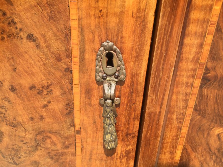 Stunning Antique Sideboard China Cabinet With Hutch Detailed Metalwork, Inlay And Wood Carving [Photo 44]