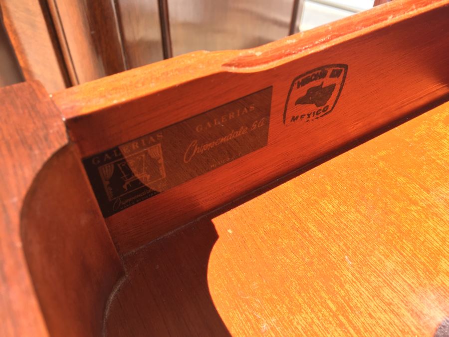 Galerias Chippendale Dresser and Nightstand Solid Wood Very Heavy [Photo 13]