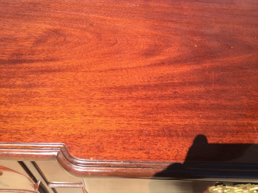 Galerias Chippendale Dresser and Nightstand Solid Wood Very Heavy [Photo 8]