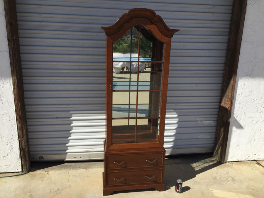 Curio Cabinet With 2 Drawers - Mirrored Back And Glass Shelves [Photo 4]