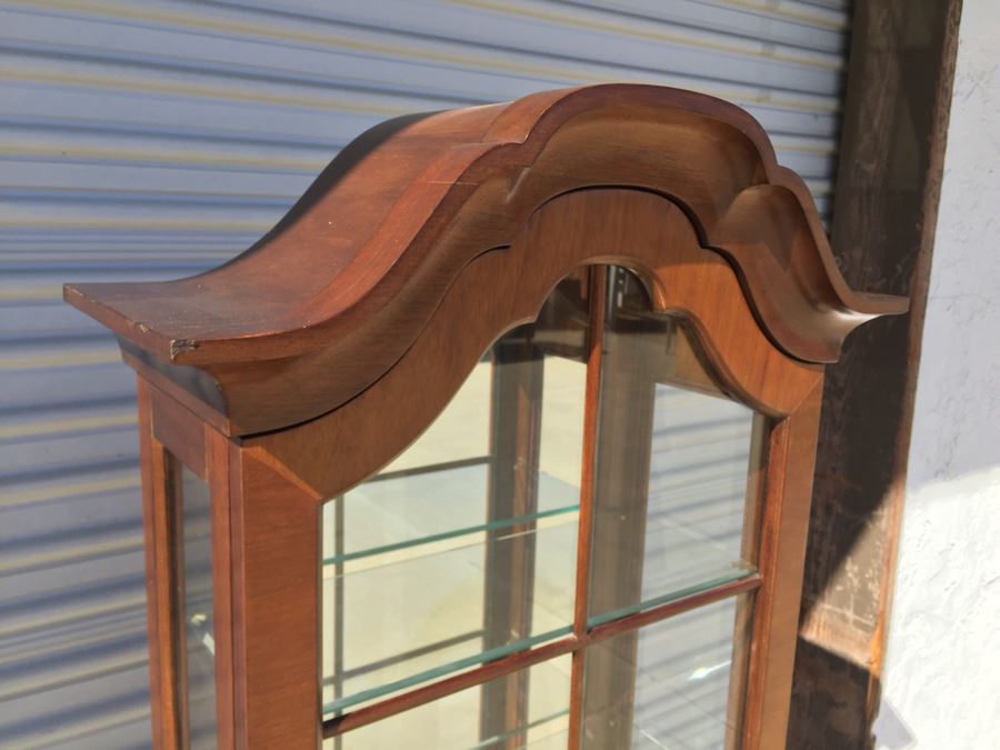 Curio Cabinet With 2 Drawers - Mirrored Back And Glass Shelves [Photo 6]