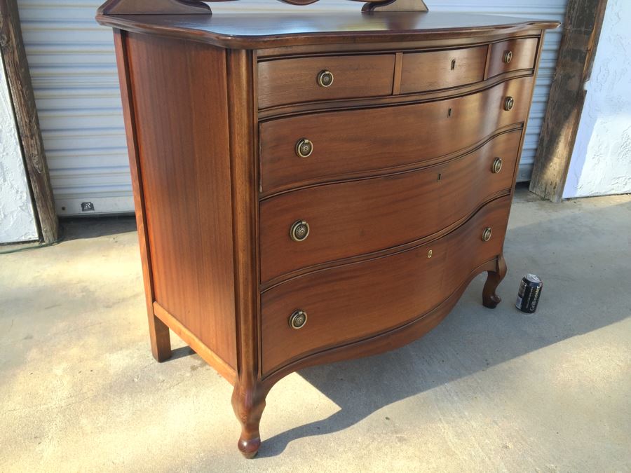 Nice Antique Serpentine Front Dresser With Mirror [Photo 3]