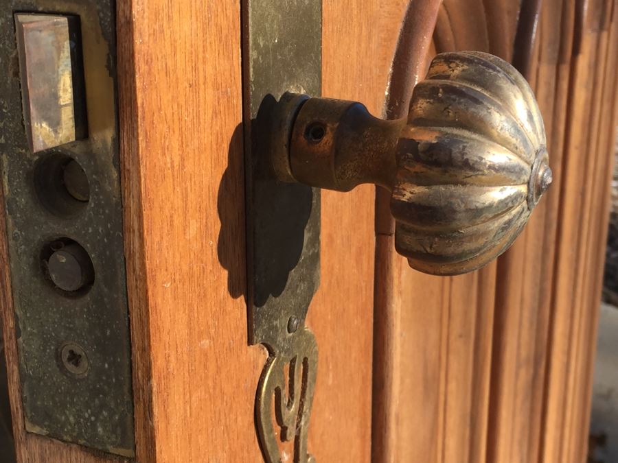 Huge Solid Wood Door From Original Property [Photo 8]