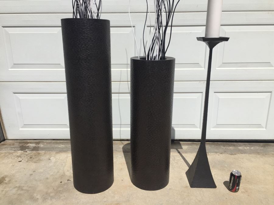 Set Of 2 Hammered Metal Floor Vases With B&W Wooden Branches And Candle Holder [Photo 5]