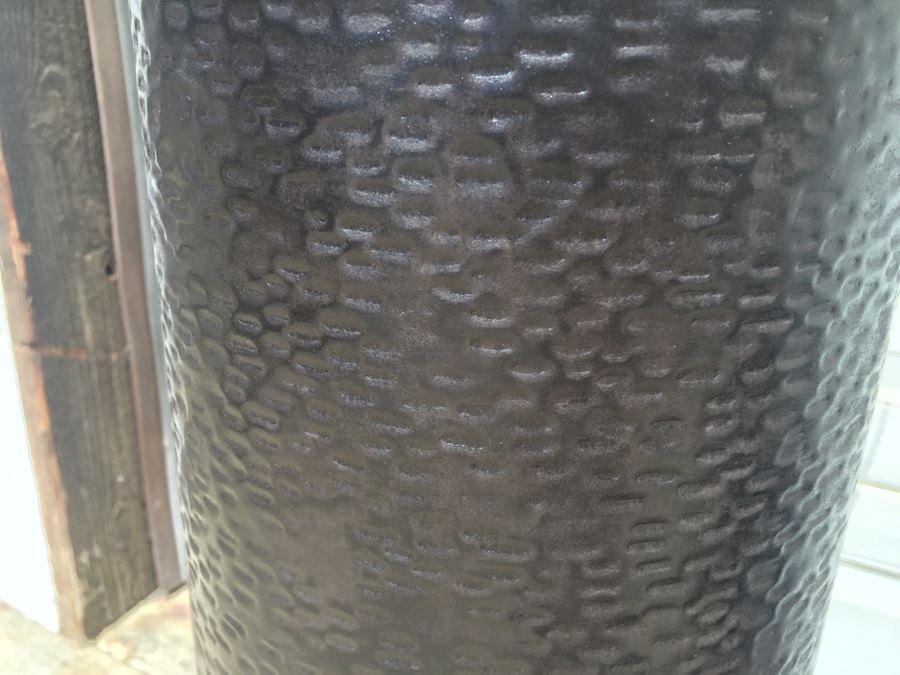 Set Of 2 Hammered Metal Floor Vases With B&W Wooden Branches And Candle Holder [Photo 8]