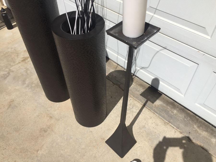 Set Of 2 Hammered Metal Floor Vases With B&W Wooden Branches And Candle Holder [Photo 9]