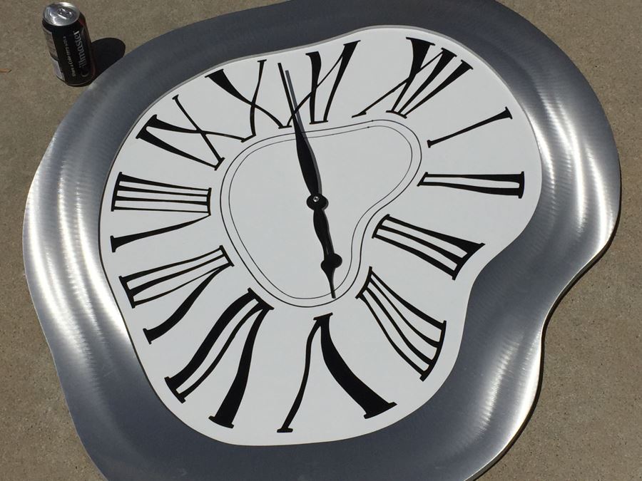 Large Surrealism Wall Clock [Photo 4]