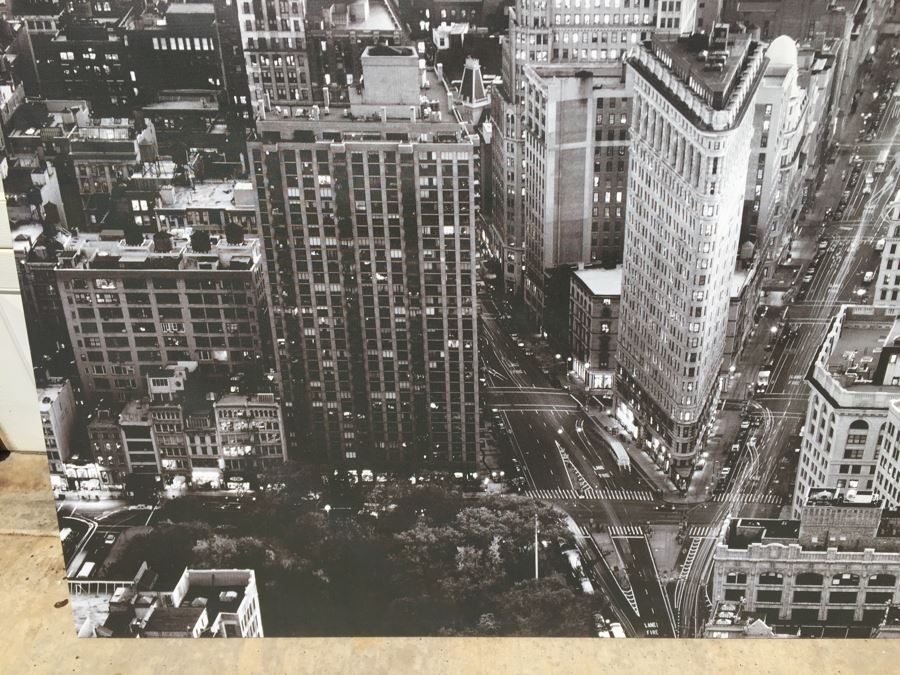 Large Cloth Wall Print Of New York City [Photo 8]