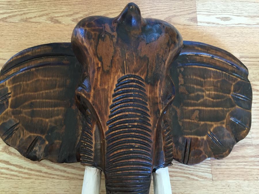 Carved Wooden Elephant's Head Wall Hanging [Photo 4]