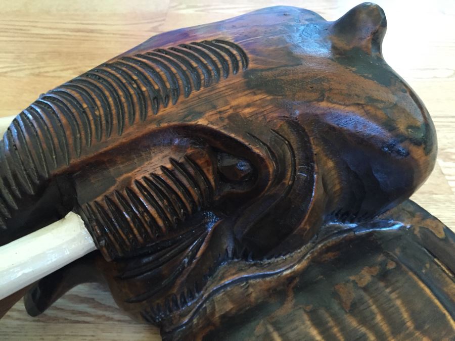 Carved Wooden Elephant's Head Wall Hanging [Photo 8]