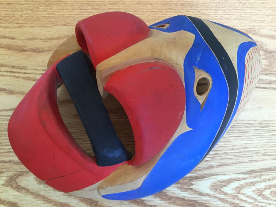 Carved Mask Appears Pacific Northwest - See Cracks And Damage In Photos [Photo 6]