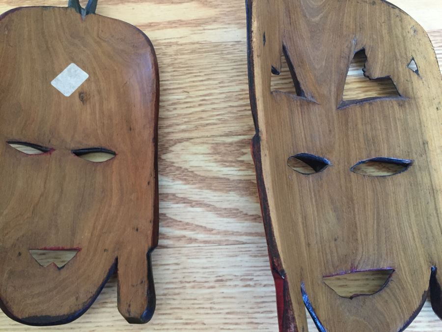 Pair Of Wooden African Masks [Photo 13]