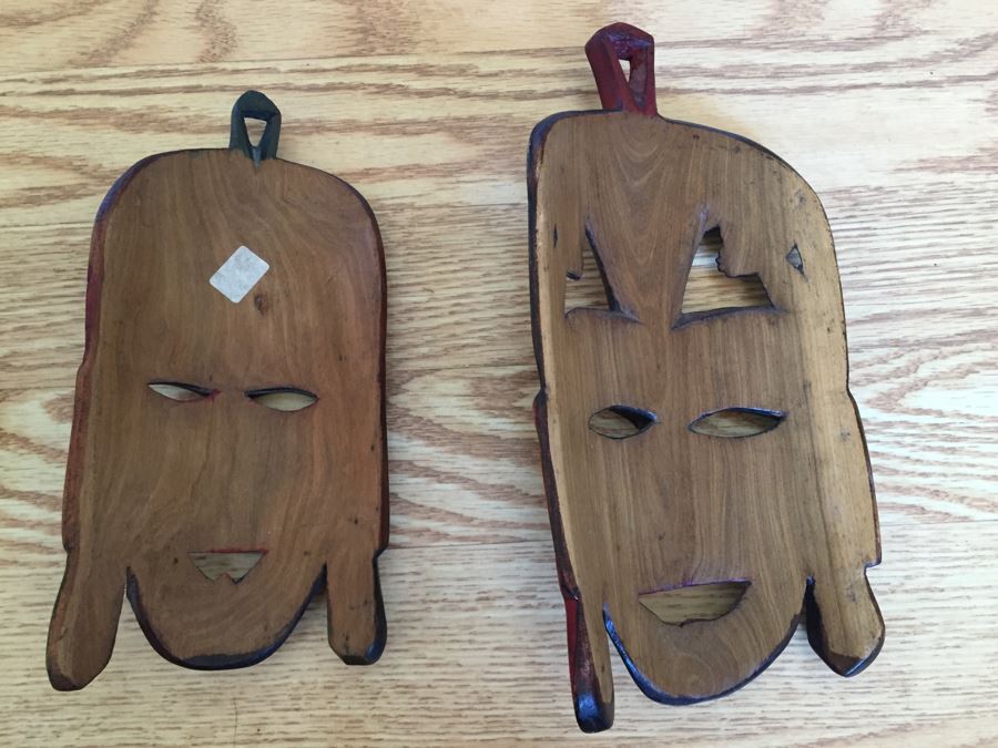 Pair Of Wooden African Masks [Photo 12]