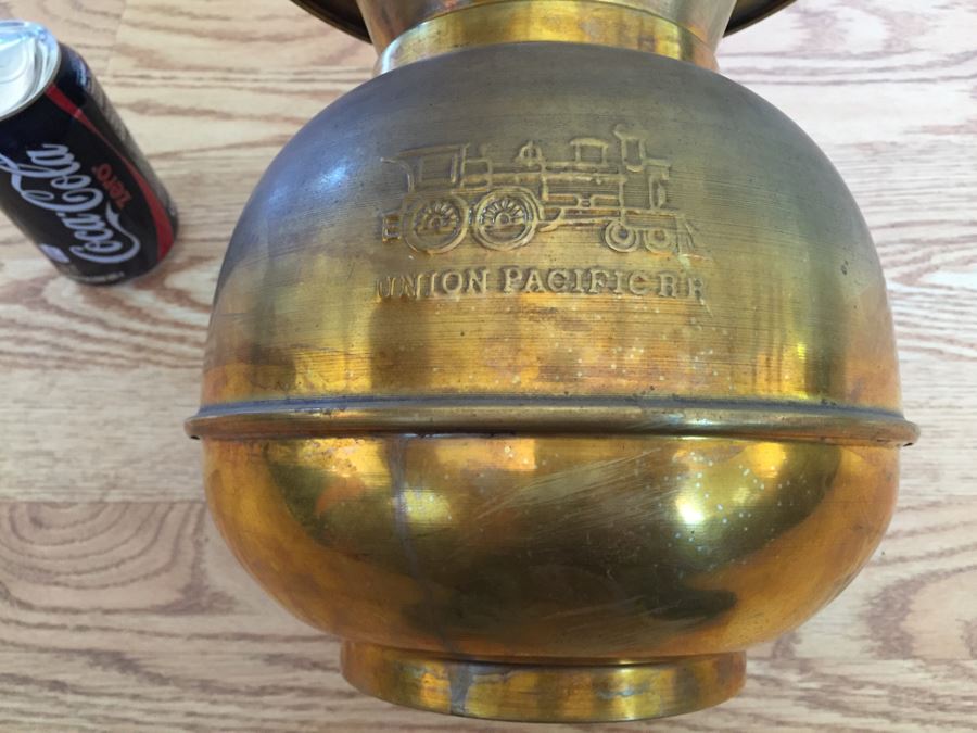 Union Pacific Railroad Brass Spittoon [Photo 3]