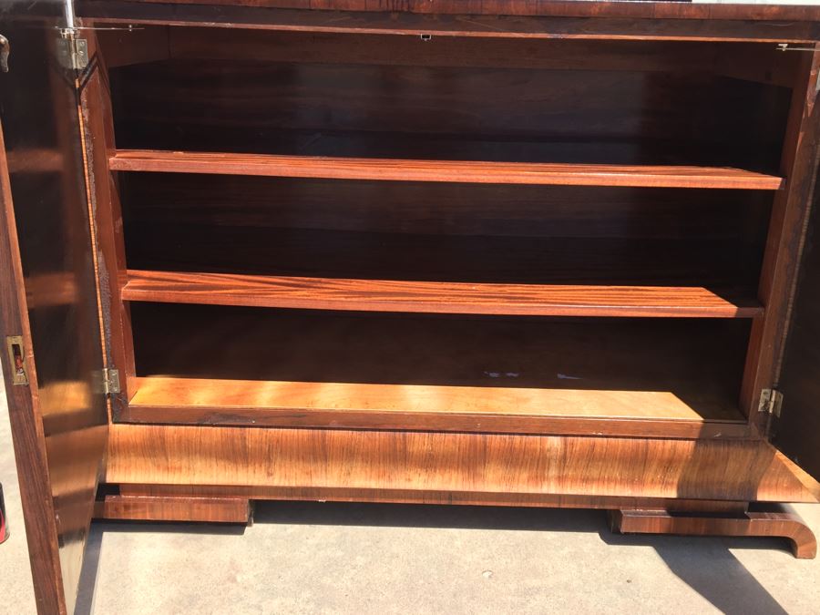 Super Cool Art Deco Hipster Bar - Must See In Person [Photo 12]