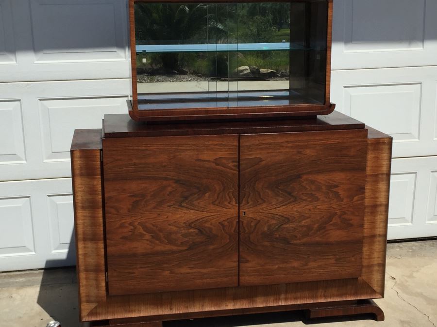 Super Cool Art Deco Hipster Bar - Must See In Person [Photo 19]