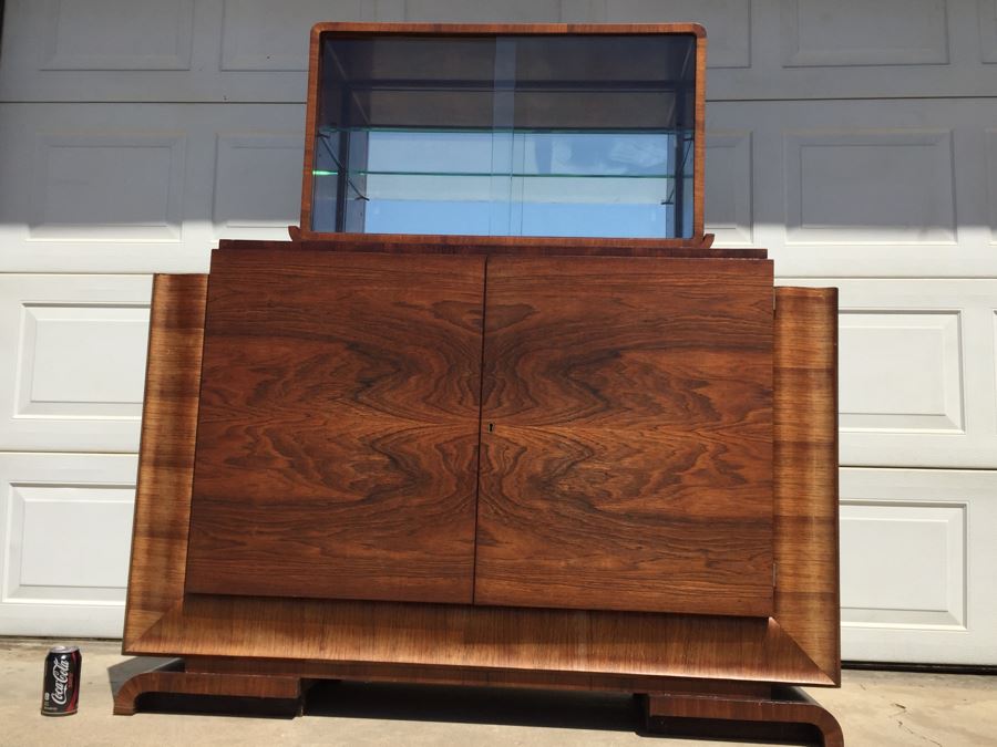 Super Cool Art Deco Hipster Bar - Must See In Person [Photo 15]