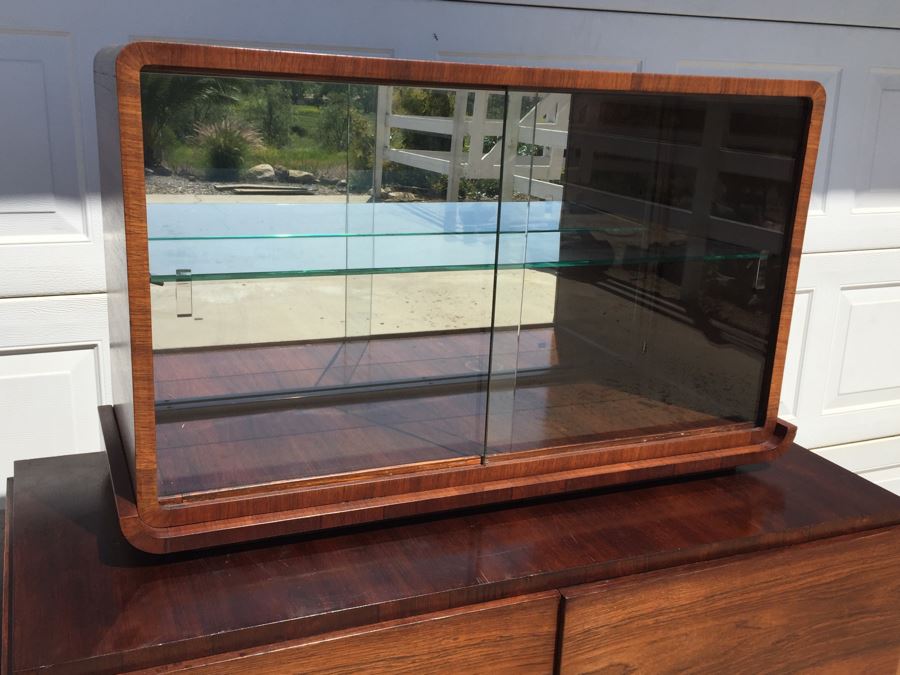 Super Cool Art Deco Hipster Bar - Must See In Person [Photo 4]