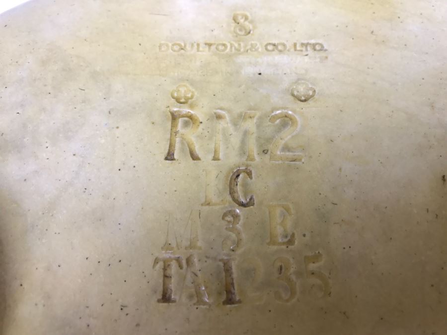 Large Antique 1857 Doulton & Co Lambeth Limited Art Pottery Hand Painted Milk Jug With Folk Art Farm Animal Scene Painting [Photo 20]