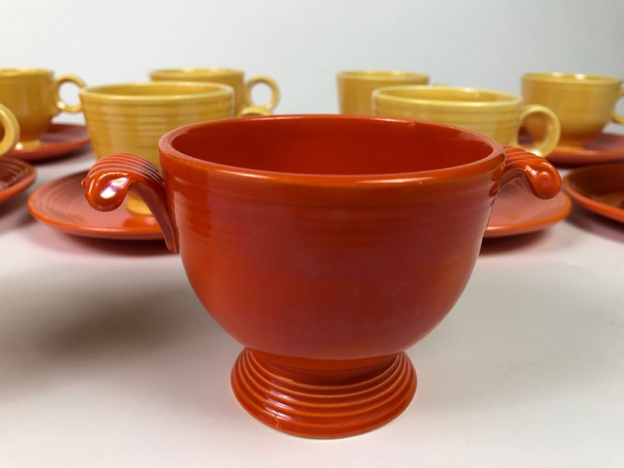 Early Original Fiesta Fiestaware HLO Genuine Cups, Saucers, Cake Plates, Teapot, Creamer And Sugar [Photo 8]