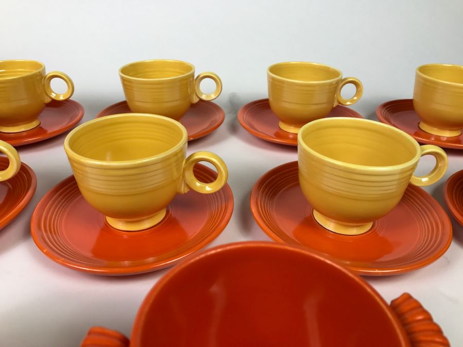 Early Original Fiesta Fiestaware HLO Genuine Cups, Saucers, Cake Plates, Teapot, Creamer And Sugar [Photo 3]