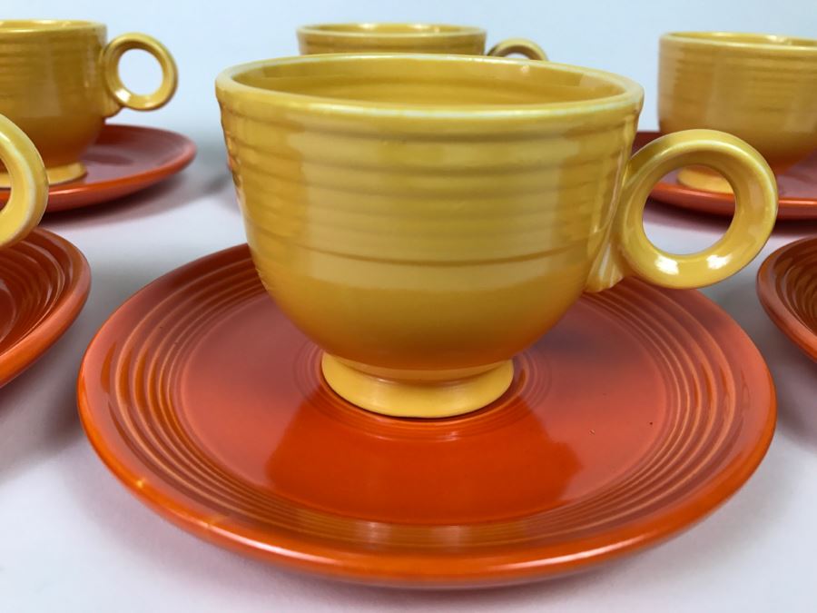 Early Original Fiesta Fiestaware HLO Genuine Cups, Saucers, Cake Plates, Teapot, Creamer And Sugar [Photo 12]