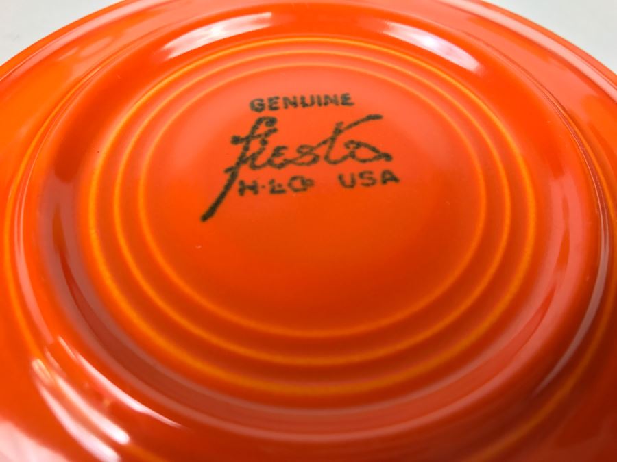 Early Original Fiesta Fiestaware HLO Genuine Cups, Saucers, Cake Plates, Teapot, Creamer And Sugar [Photo 4]