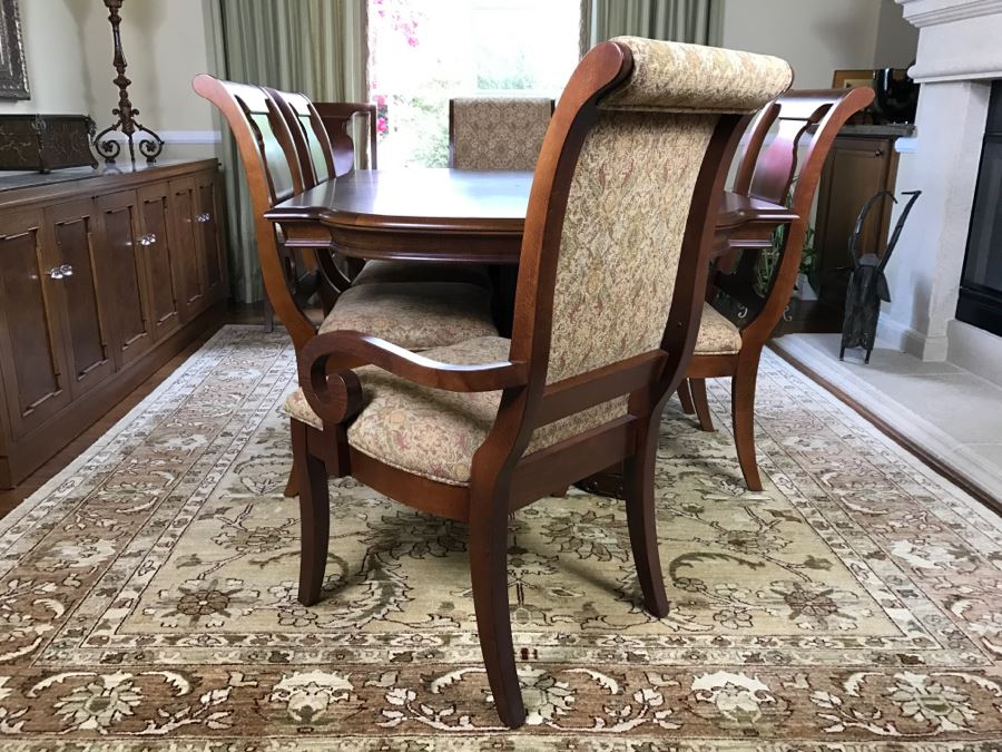 Formal Dining Table With Two Leaves And 8 Chairs [Photo 4]