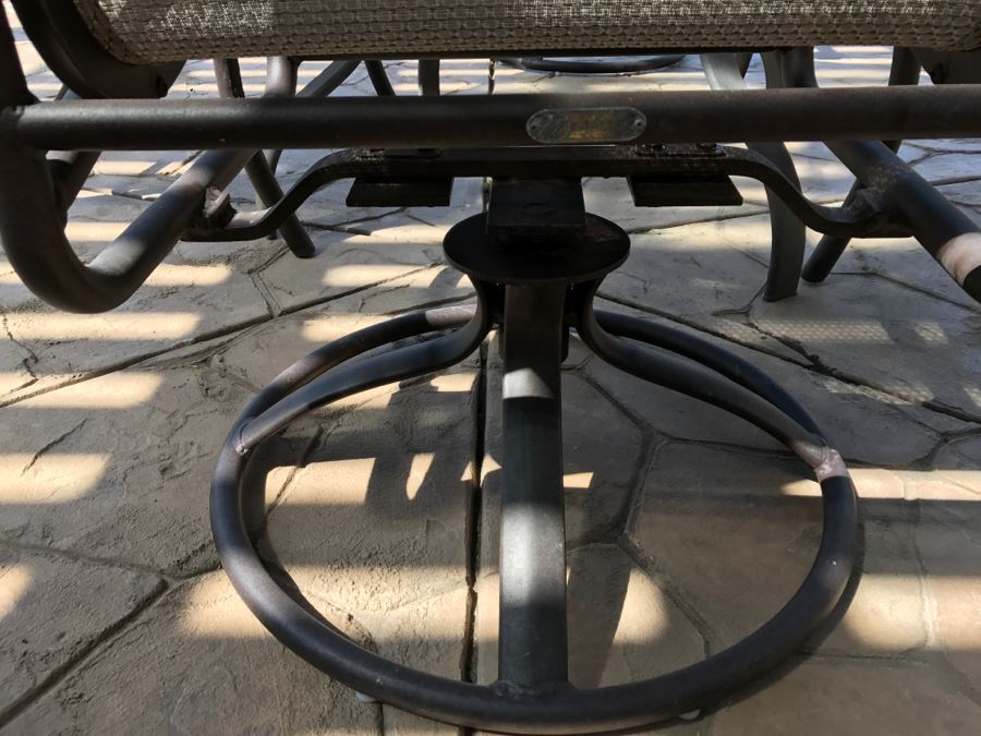 Mallin High End Aluminum Outdoor Patio Furniture Set - 4 Chairs And Table (Swivel Chairs Retail For $450 Each) [Photo 8]