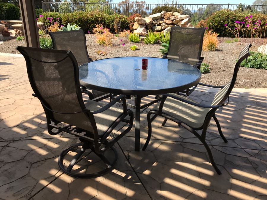 Mallin High End Aluminum Outdoor Patio Furniture Set - 4 Chairs And Table (Swivel Chairs Retail For $450 Each) [Photo 1]