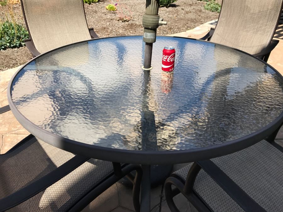 Mallin High End Aluminum Outdoor Patio Furniture Set - 4 Chairs And Table PLUS Umbrella (Swivel Chairs Retail For $450 Each) [Photo 6]