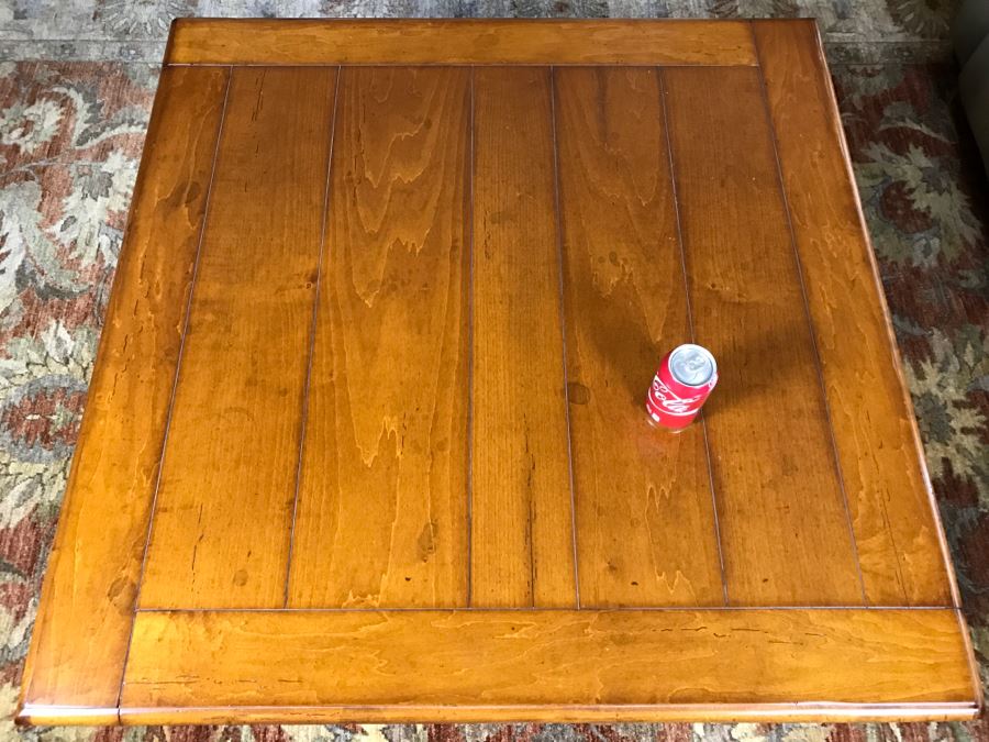 Very Nice Maple Coffee Table With Turned Legs On Casters By Milling Road - A Division Of Baker Furniture (High End) - Made In Italy [Photo 2]