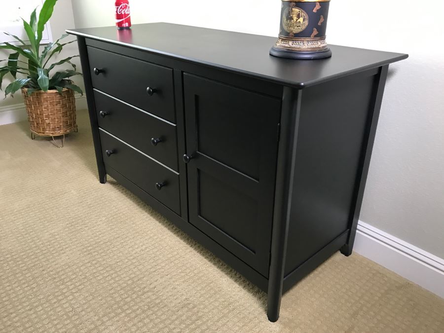 Nice Ebony Dresser With Door Made In Canada [Photo 4]