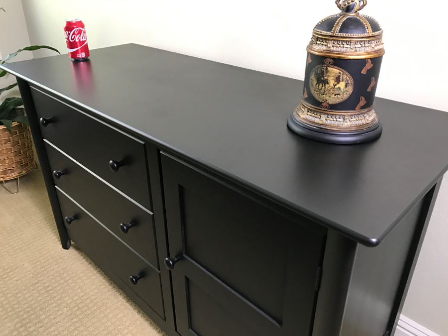 Nice Ebony Dresser With Door Made In Canada [Photo 5]