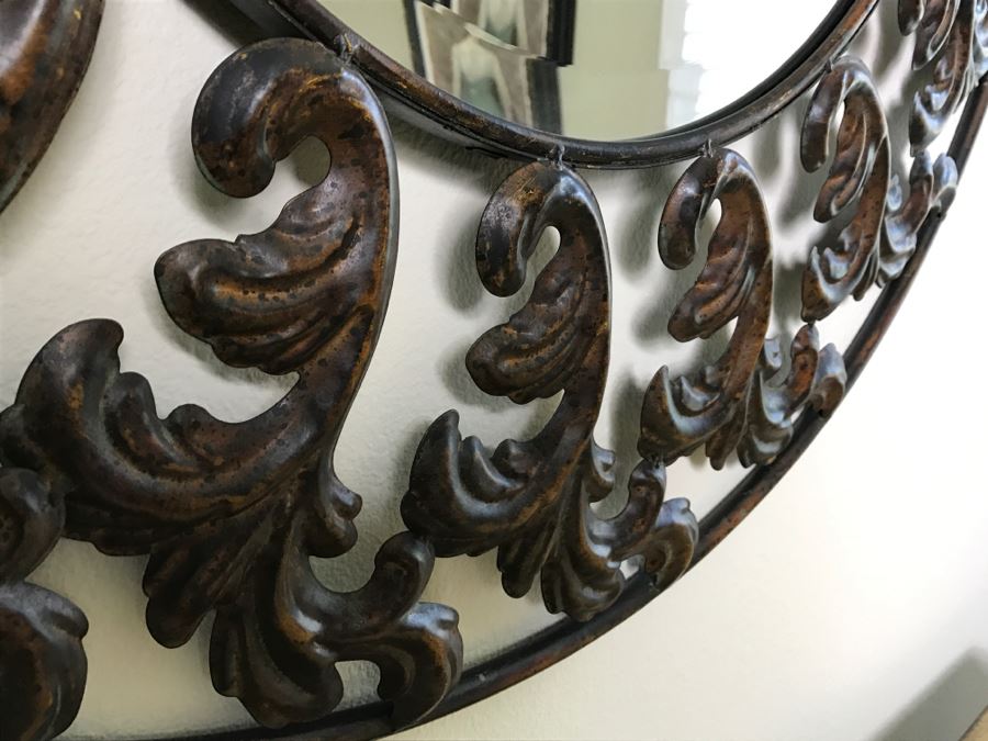 Round Metal Framed Mirror [Photo 4]