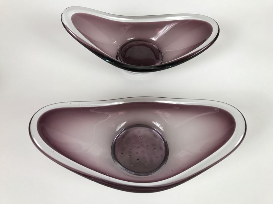 Pair Of Purple Swedish Glass Bowls [Photo 7]
