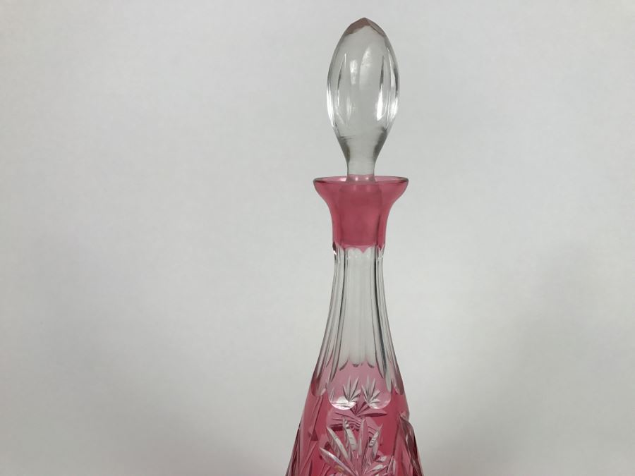 Cut Glass Decanter [Photo 4]