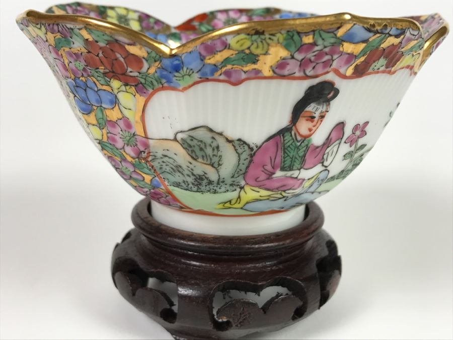 Vintage Asian Porcelain Dish With Stand [Photo 9]