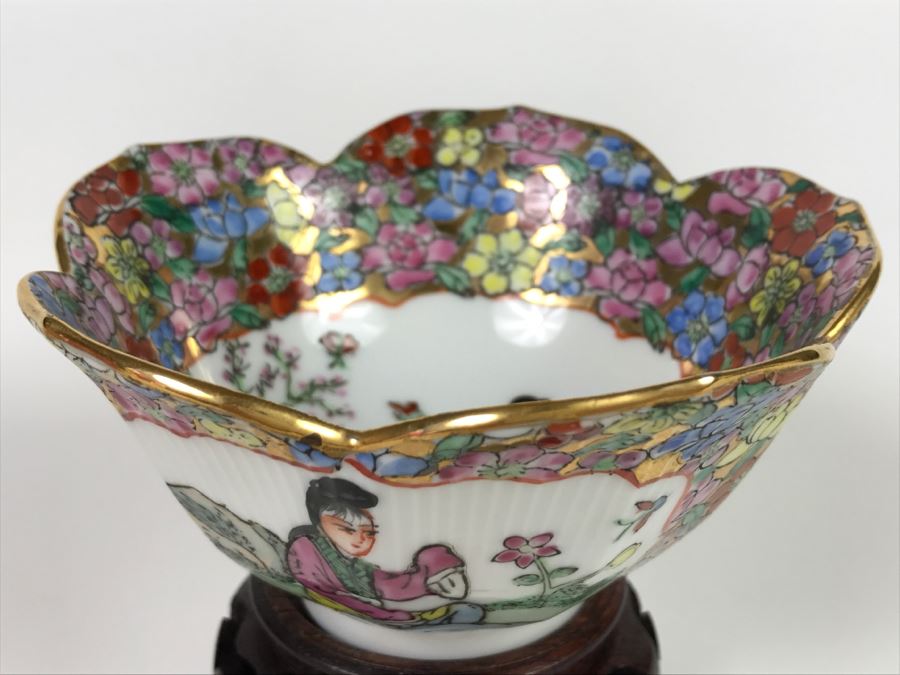 Vintage Asian Porcelain Dish With Stand [Photo 5]