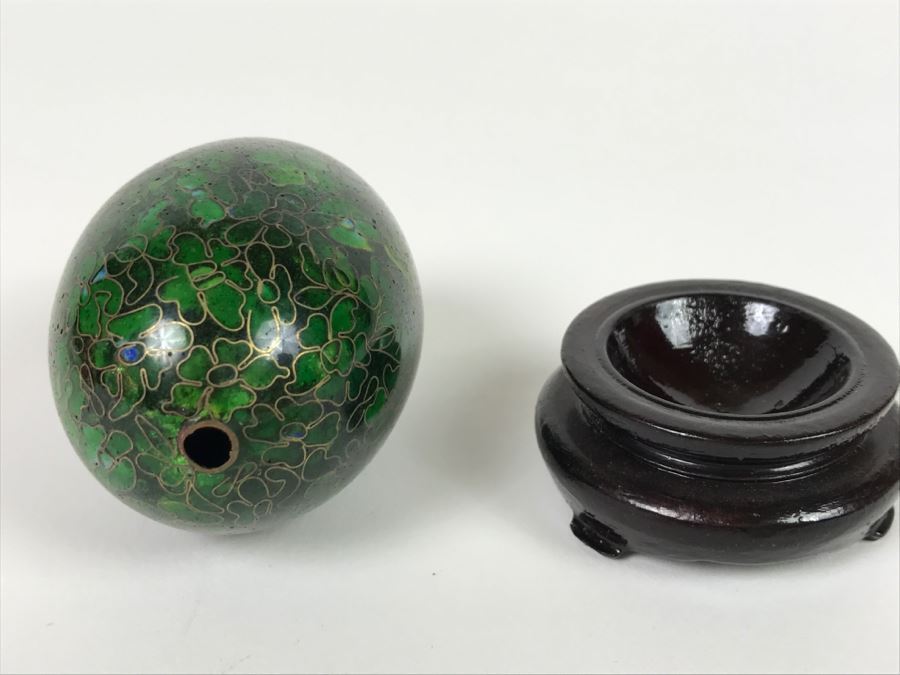 Green Cloisonne Egg With Stand [Photo 8]