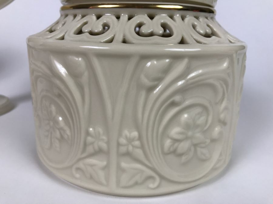 White LENOX Bowls, Vase And Candlebox [Photo 4]