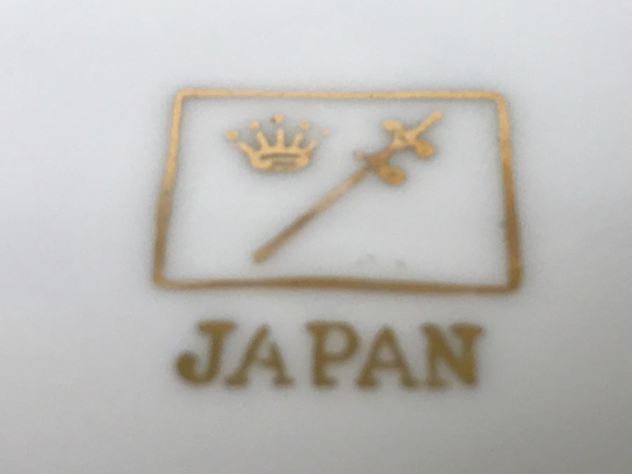 Japanese Hand Painted Porcelain Dish [Photo 12]