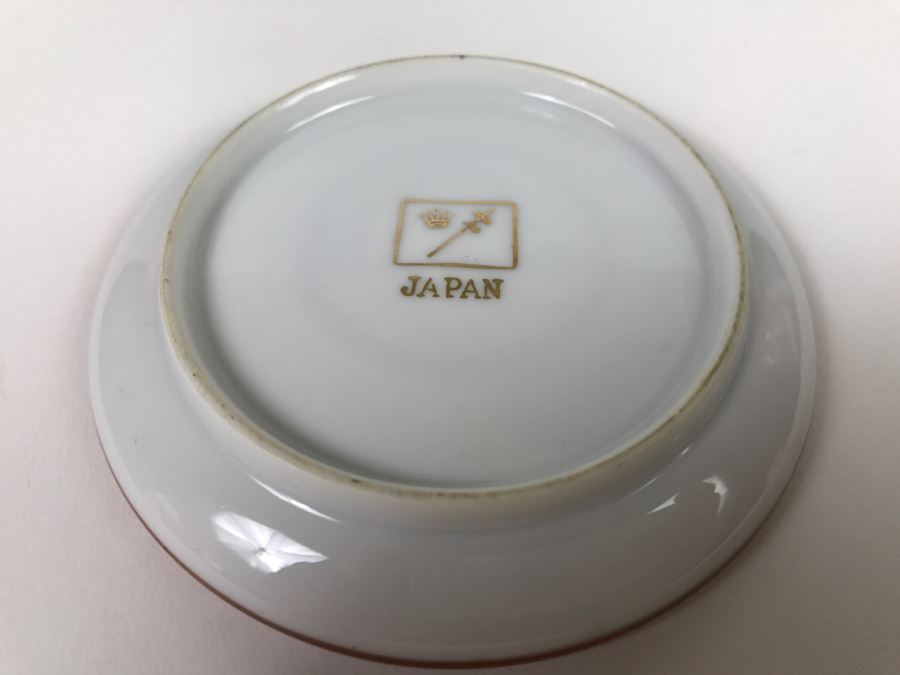 Japanese Hand Painted Porcelain Dish [Photo 11]