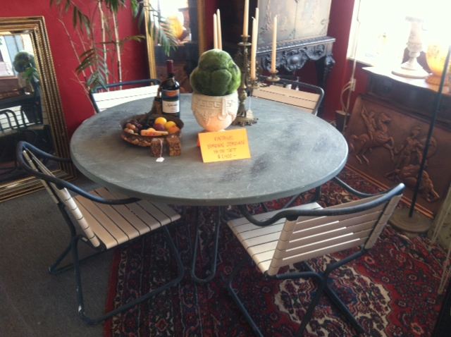 Brown Jordan Patio Set w/ 4 Chairs