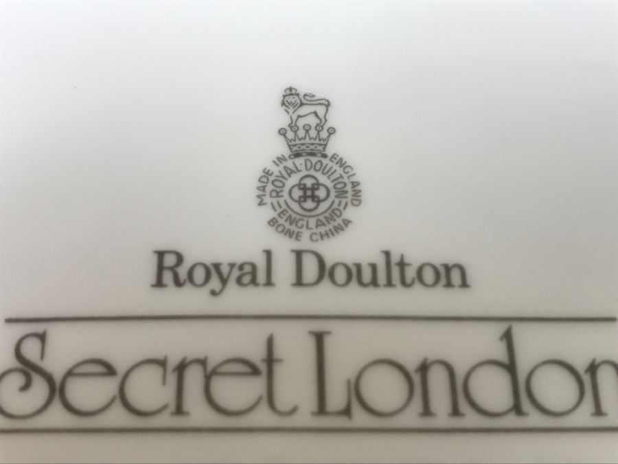 Set Of 4 Plates - B&G Denmark, Royalty China Made in England And Royal Doulton [Photo 12]