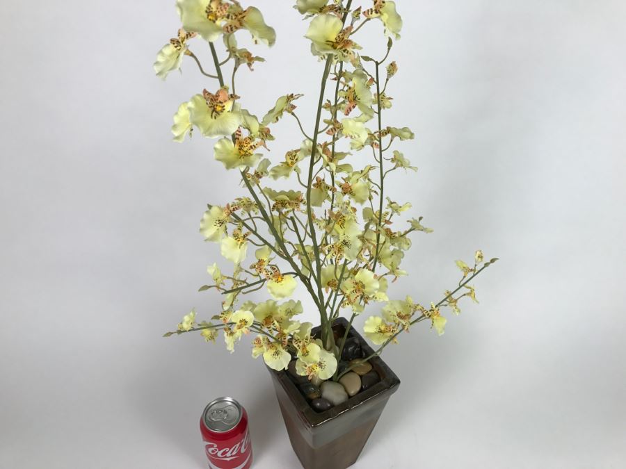 Artificial Plant With Vase [Photo 6]