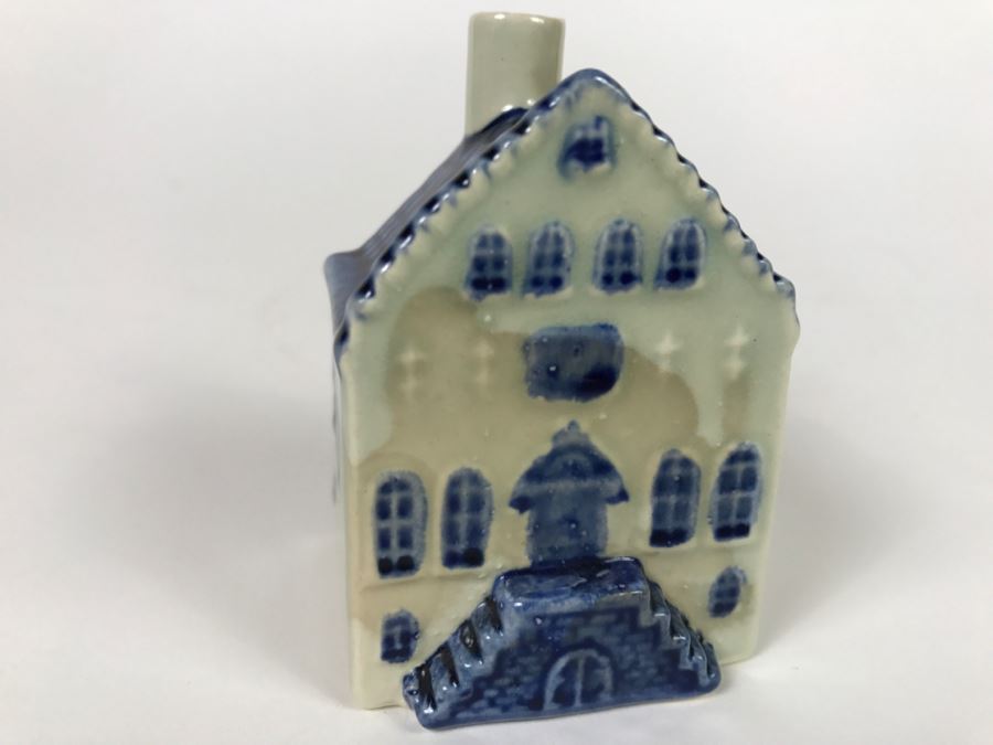 Various Blue & White Items Including Delft Blauw Holland [Photo 23]