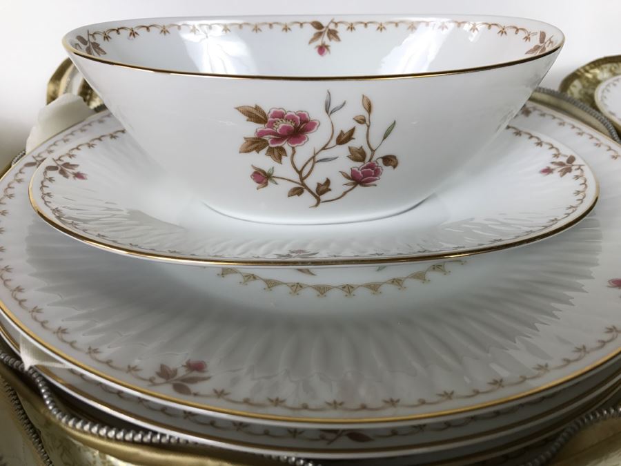 Large Set Of Fine China By SANGO Japan Strafito Connoisseur Montaigne [Photo 25]